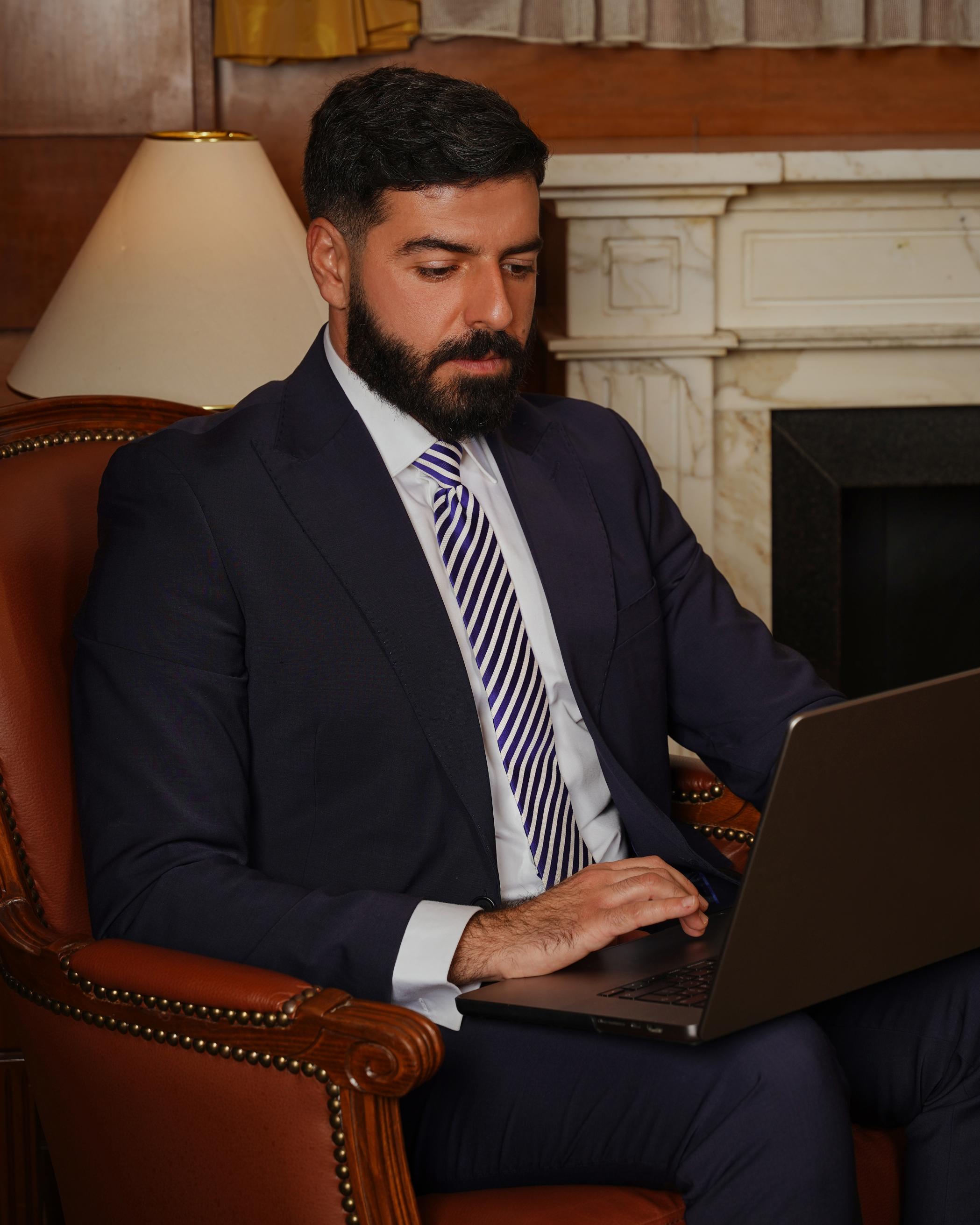 How to Choose the Perfect Tie for Every Occasion