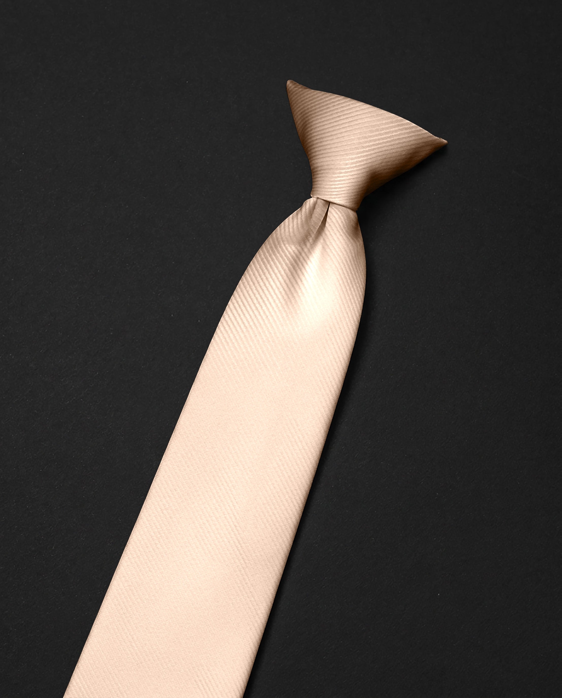 Basic Peach Ready Tie