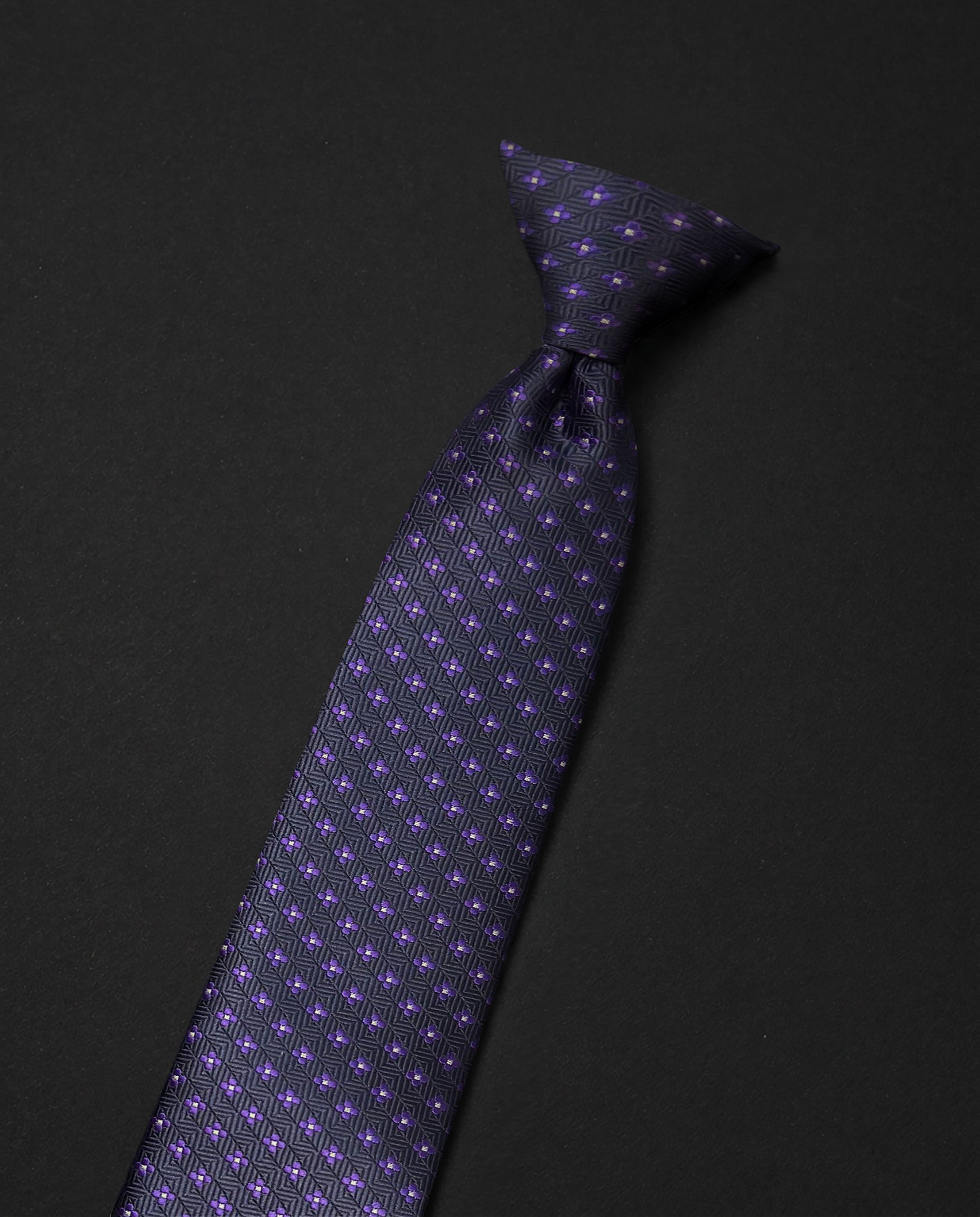 Standard Ready Tie