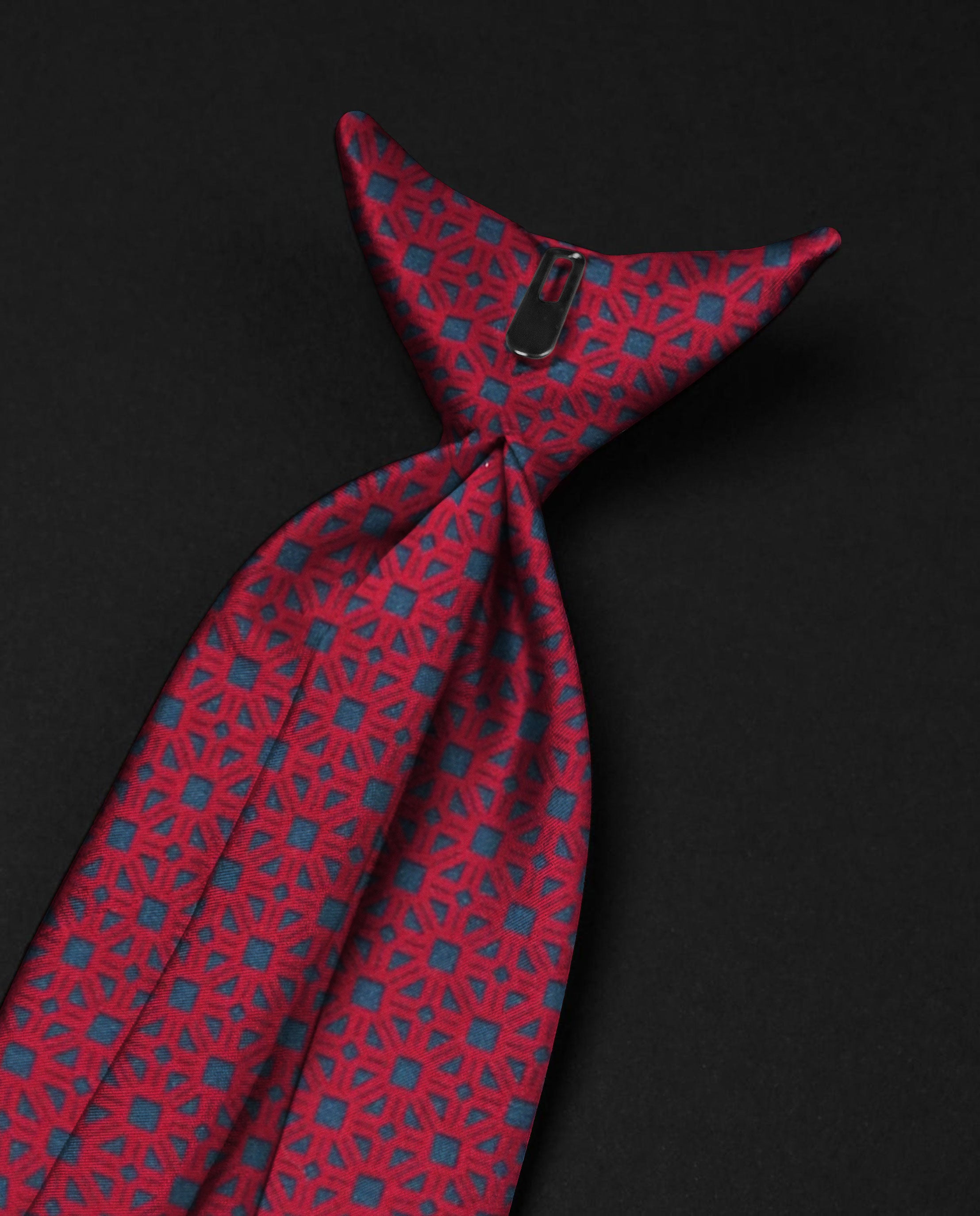 Premium Ready Tie