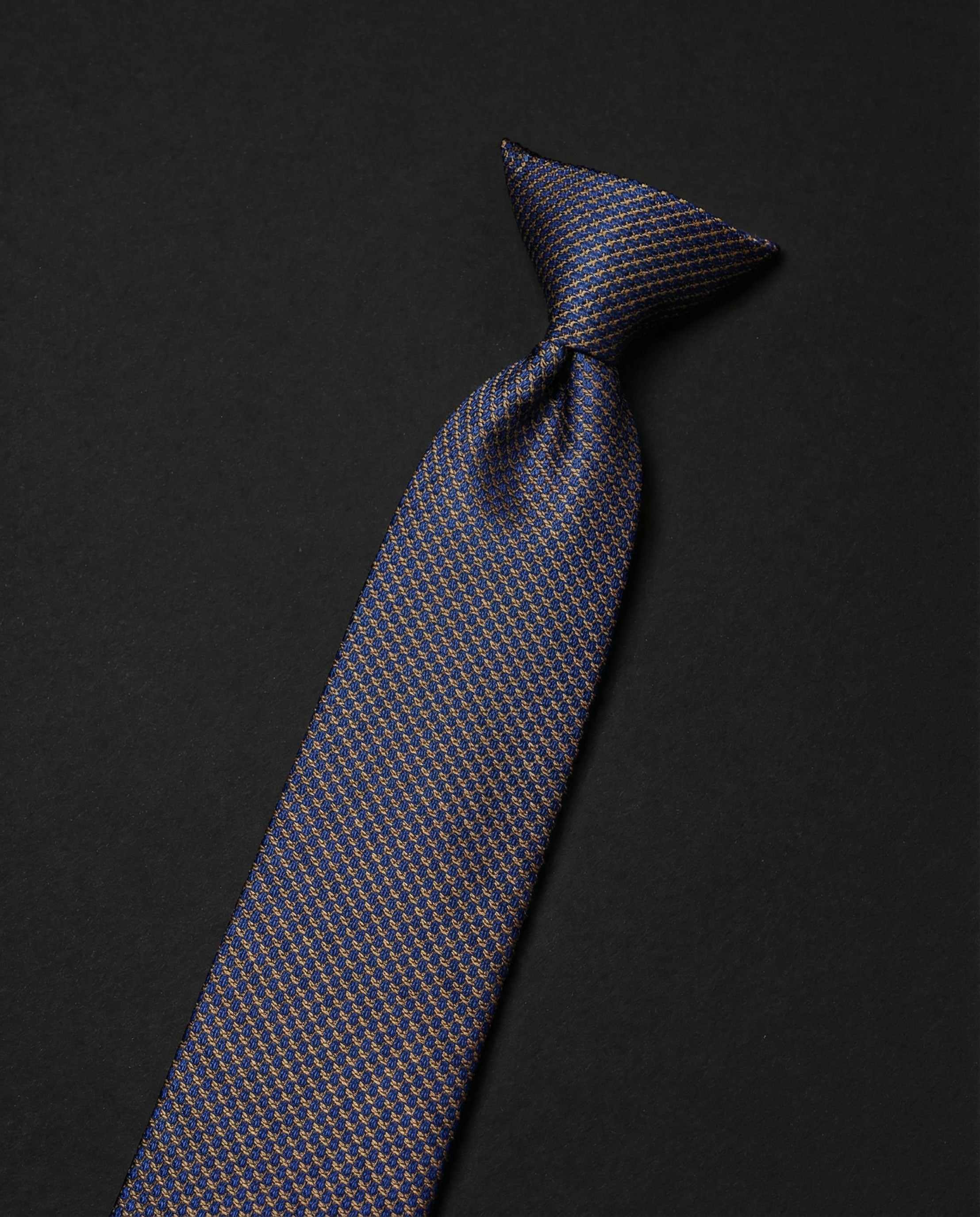 Standard Ready Tie