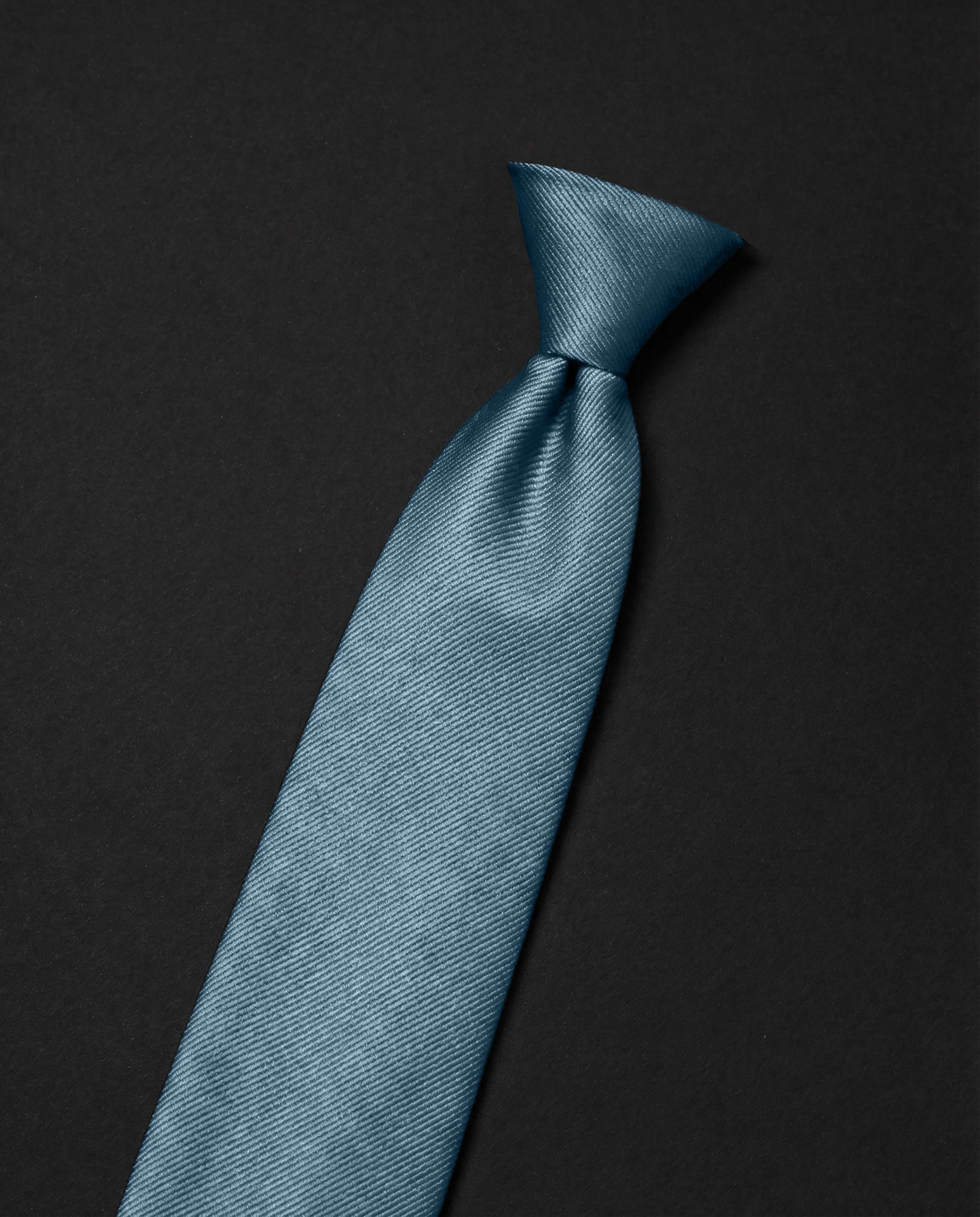 Basic baby blue Ready Tie
