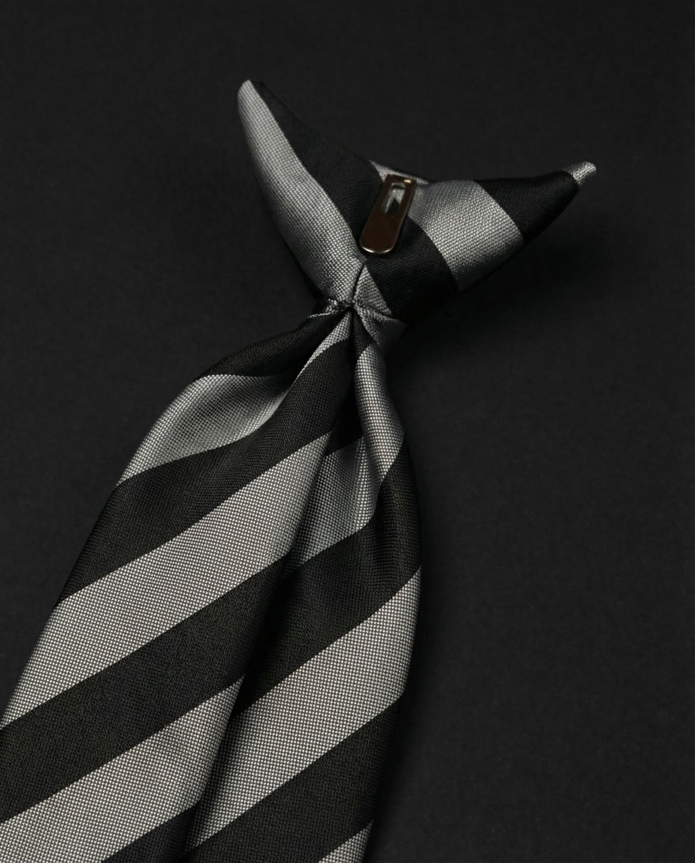 Premium Wide Ready Tie (53)