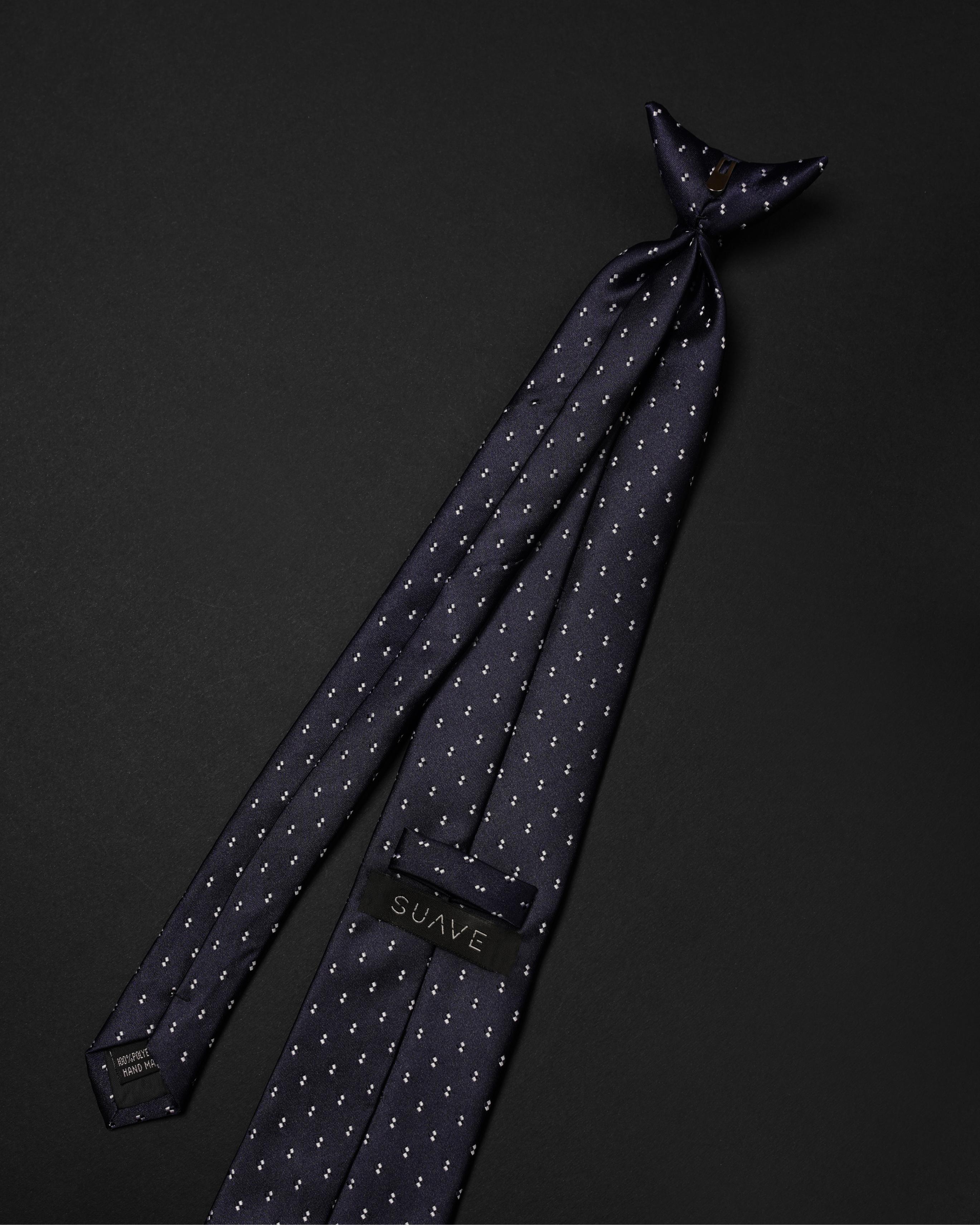 Standard Ready Tie