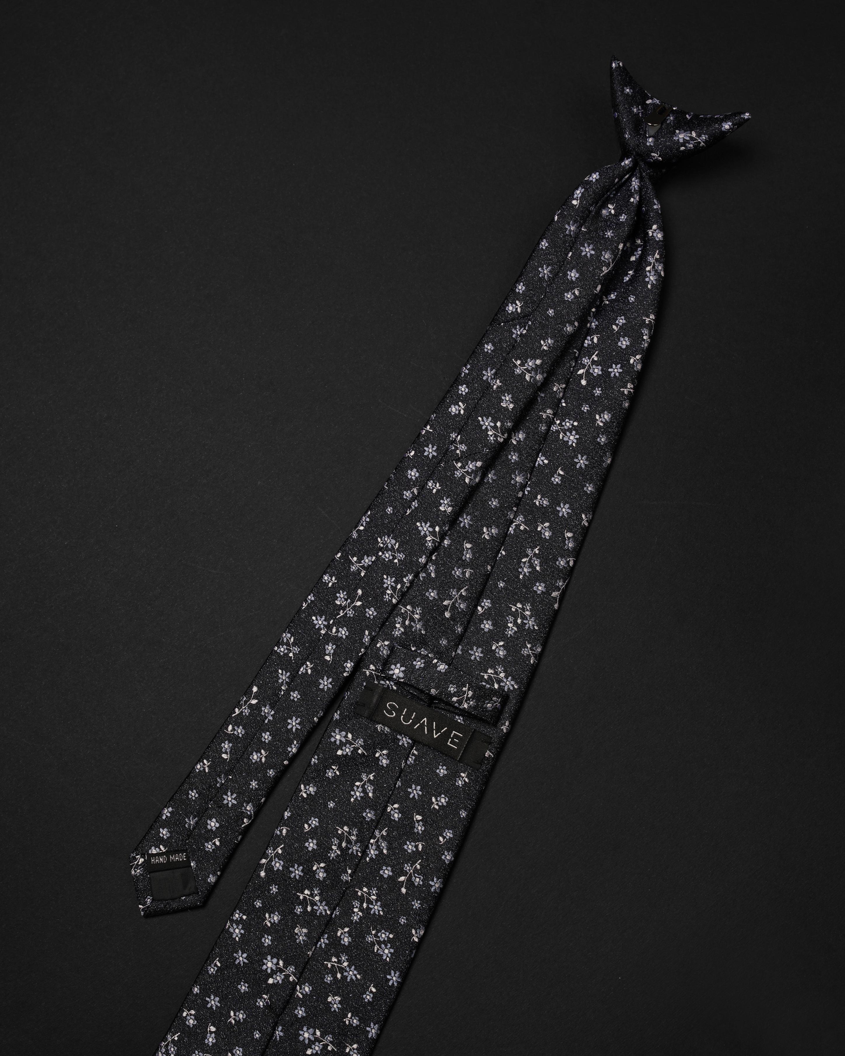 Luxury Ready Tie