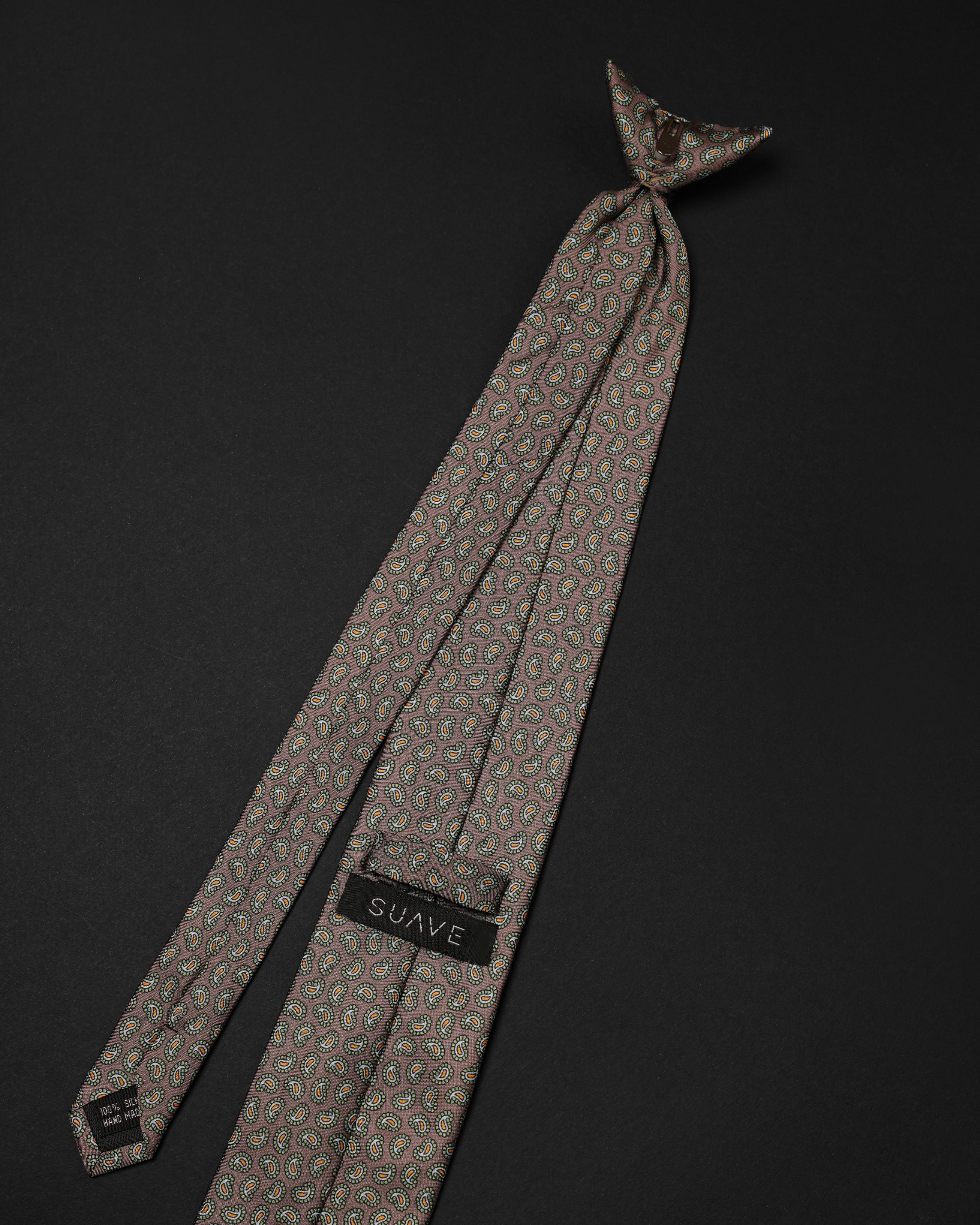 Premium Ready Tie