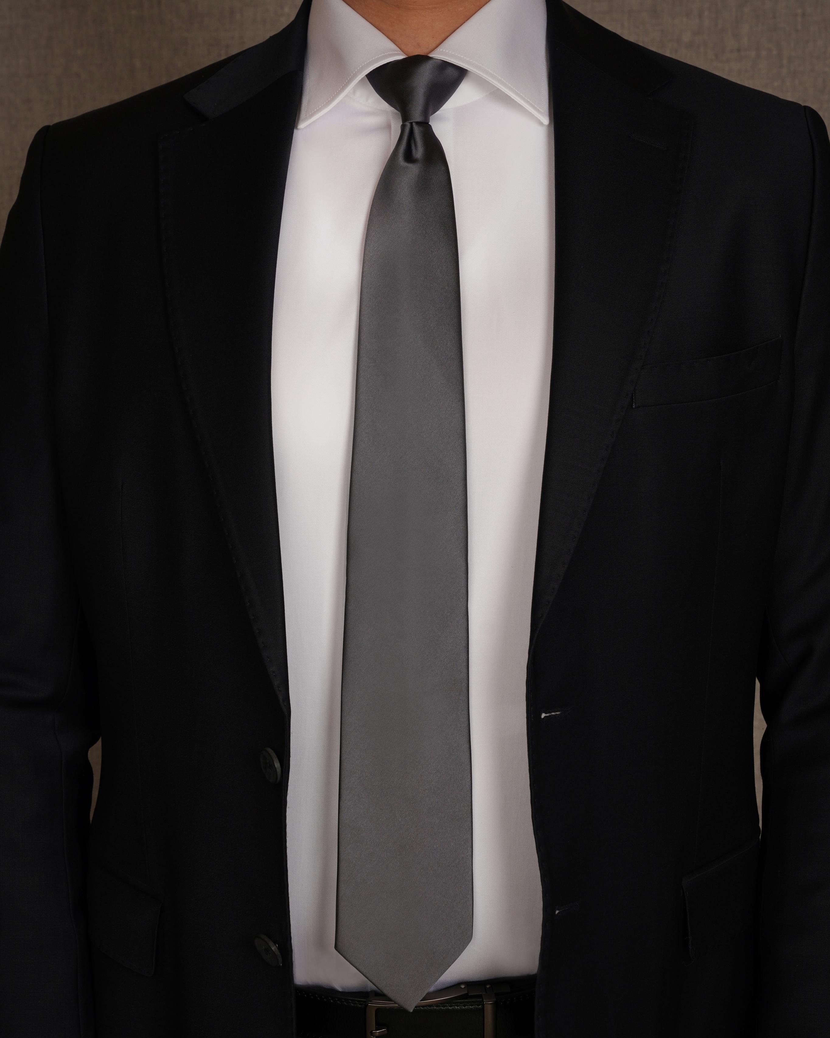 Basic Gray Ready Tie