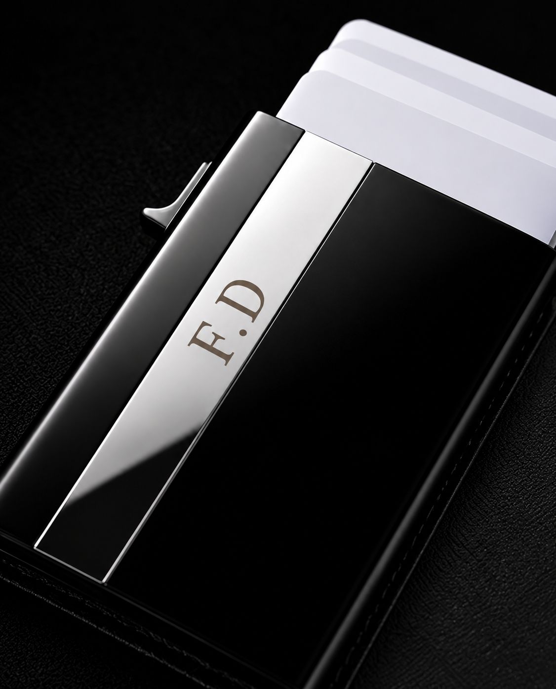 Wallet Engraving - حفر على المحفظة