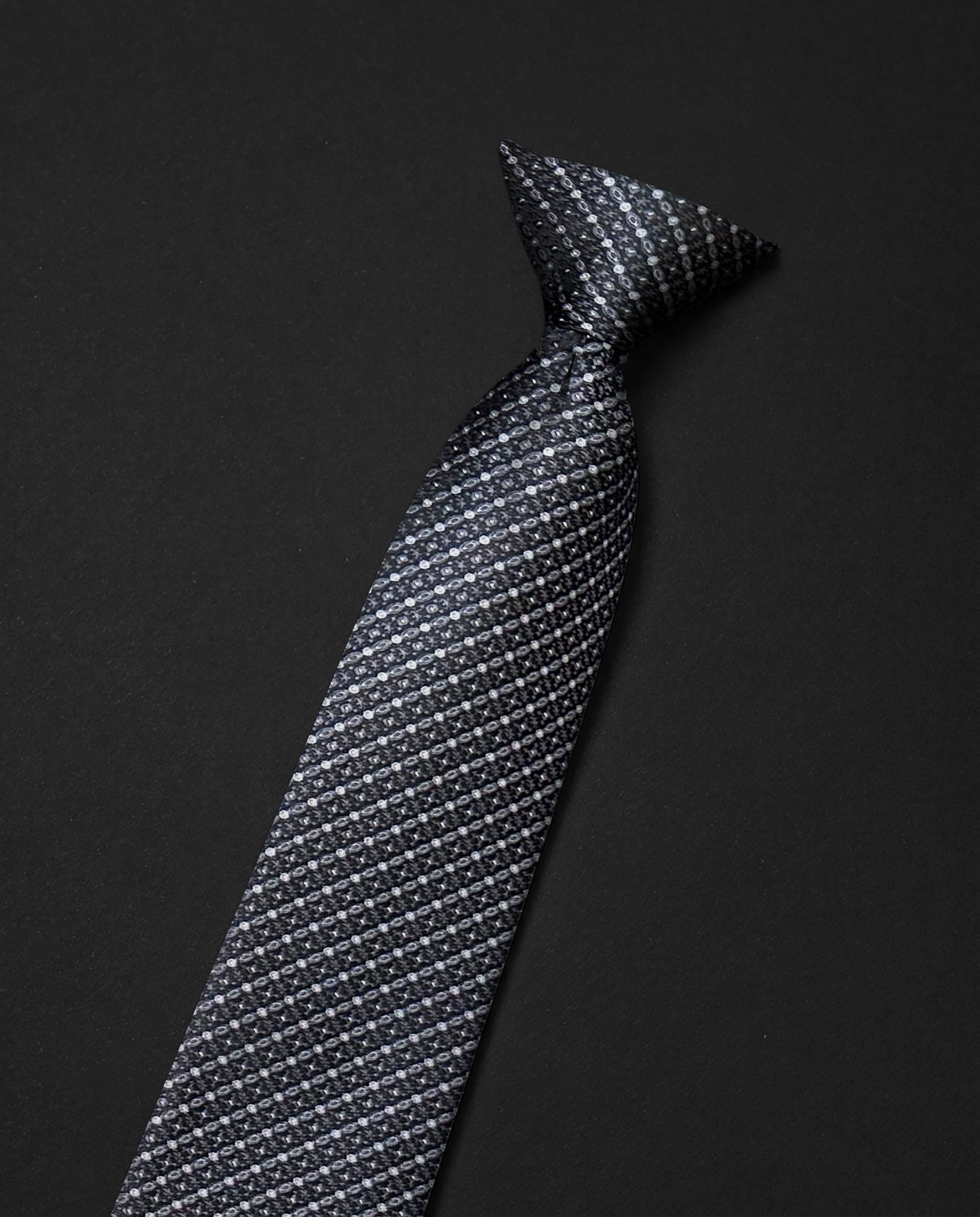 Standard Ready Tie