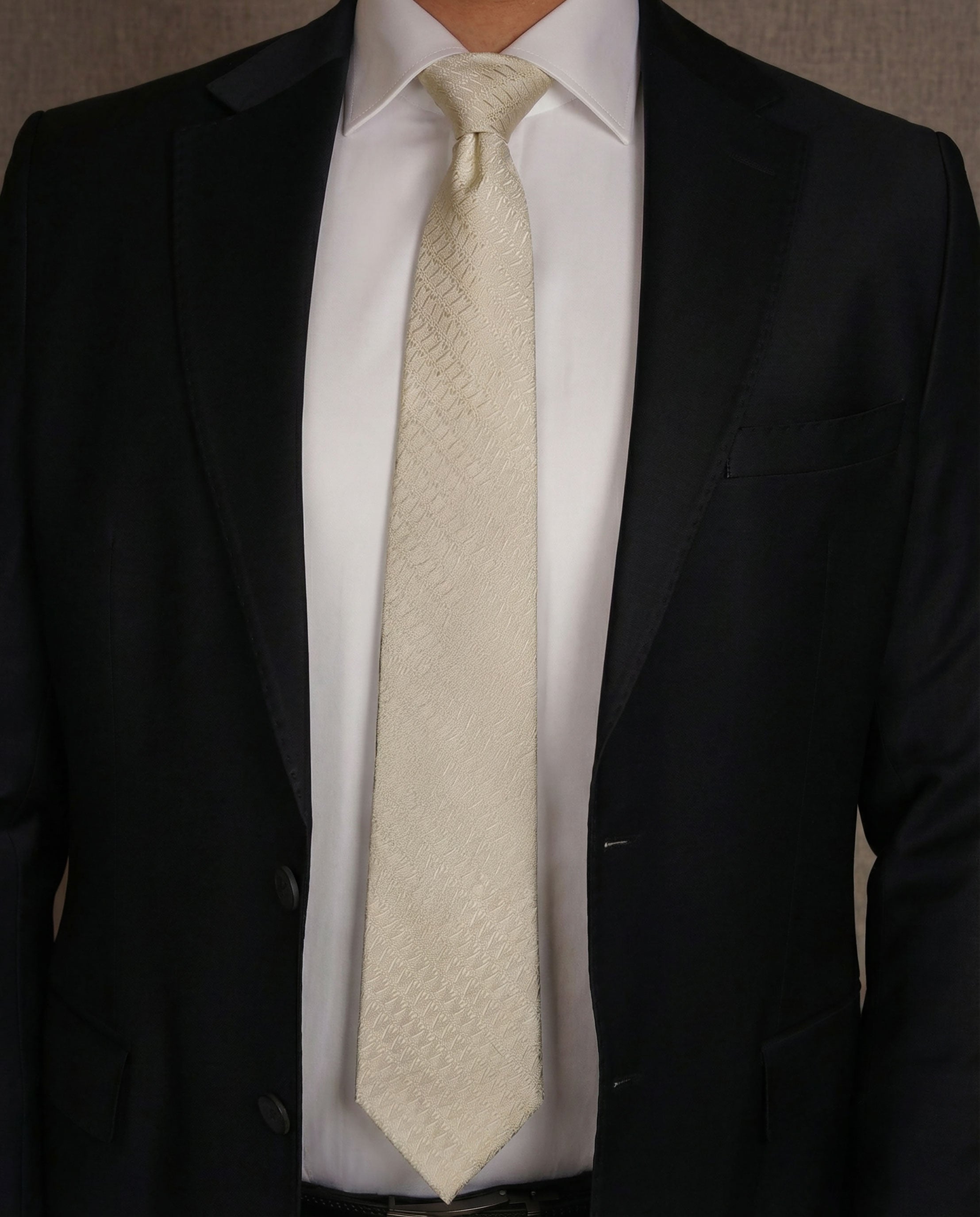 Standard Ready Tie