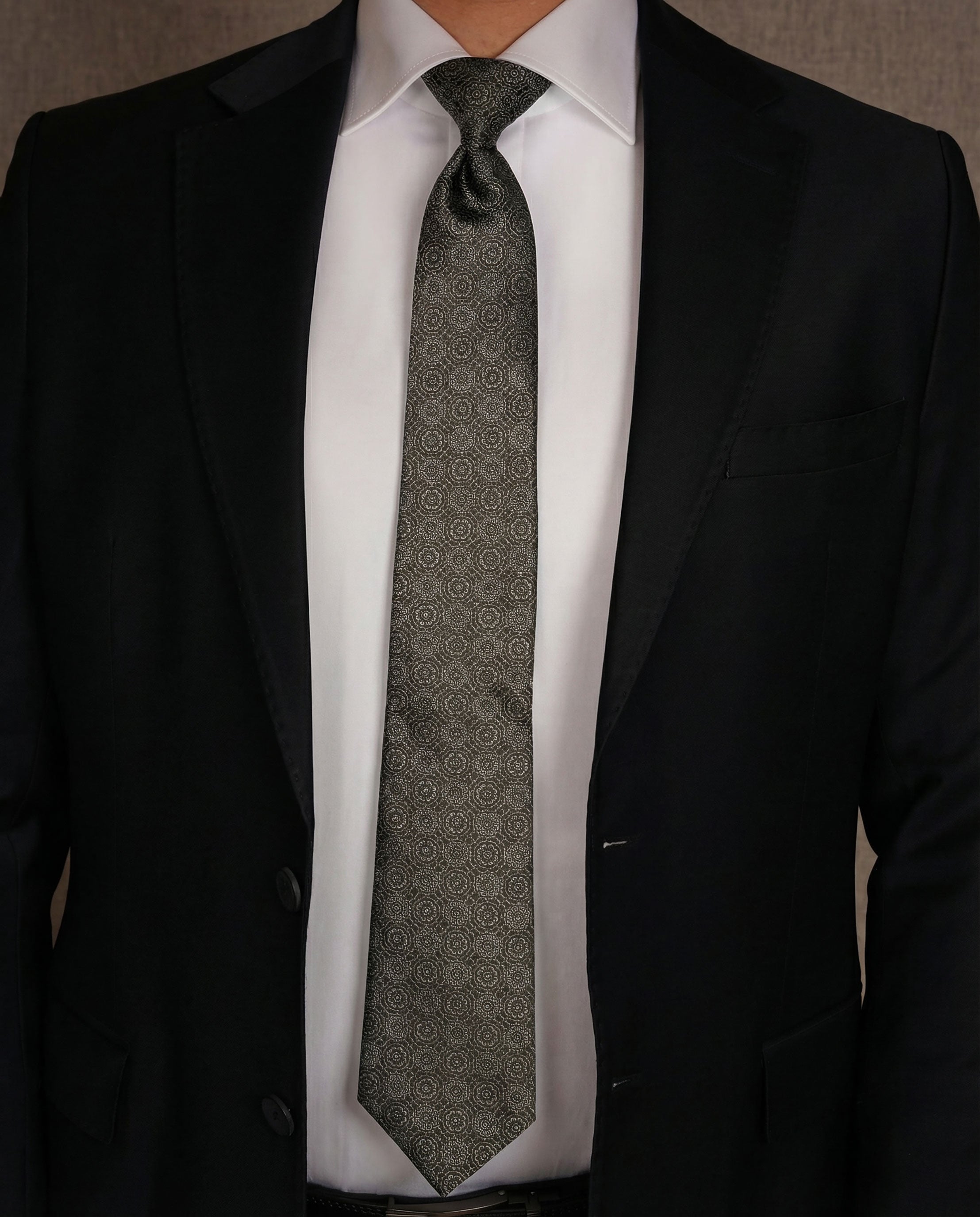 Standard Ready Tie