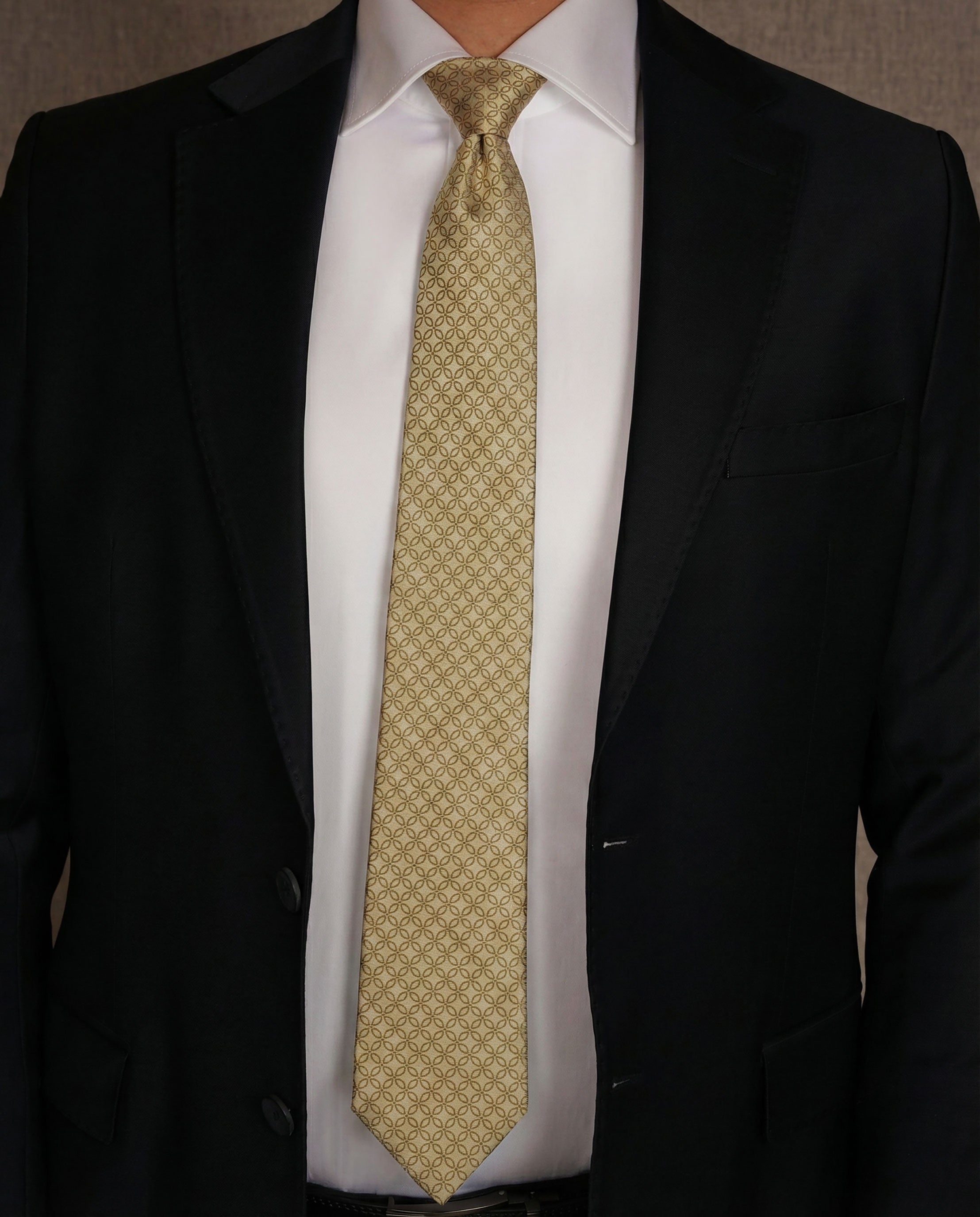 Standard Ready Tie