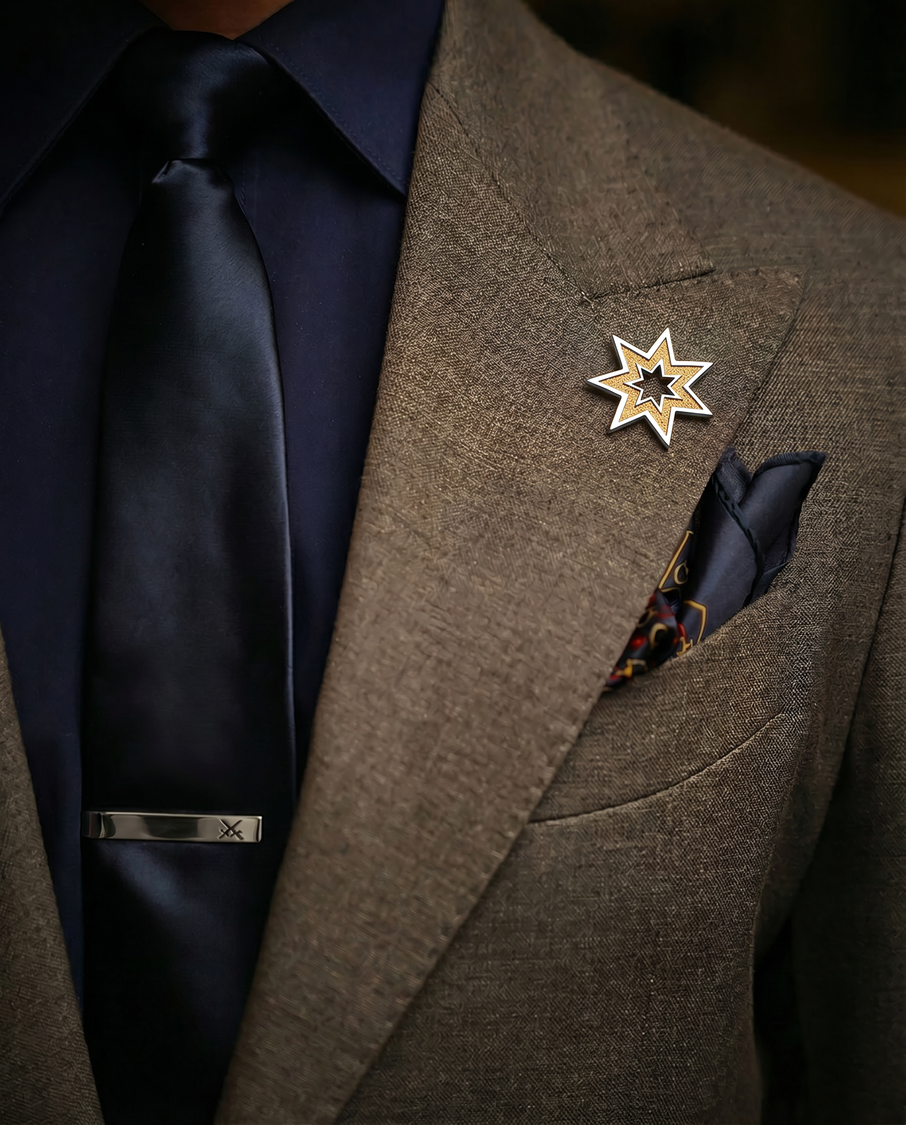 Brooch - Silver/Gold