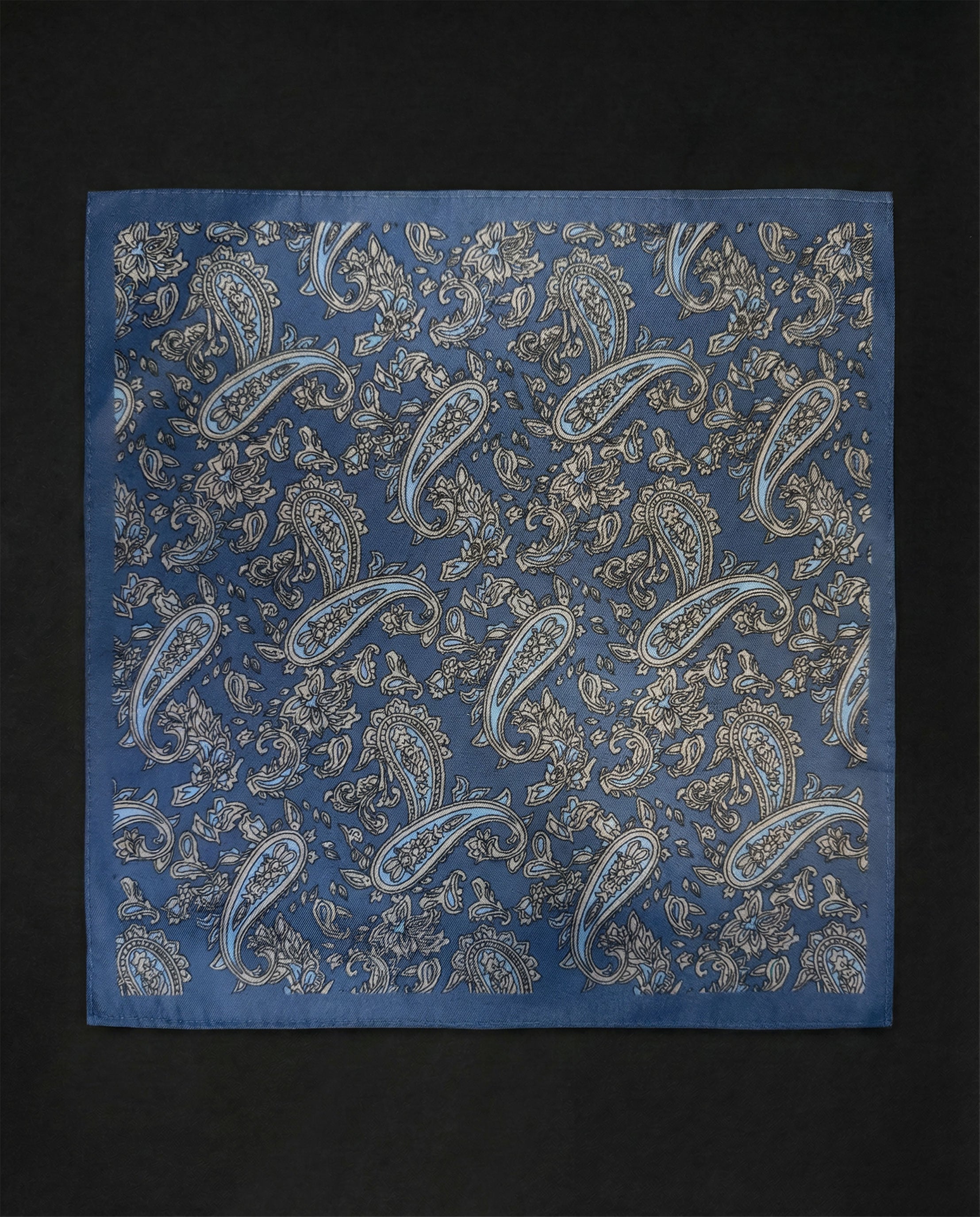 Standard Pocket Square