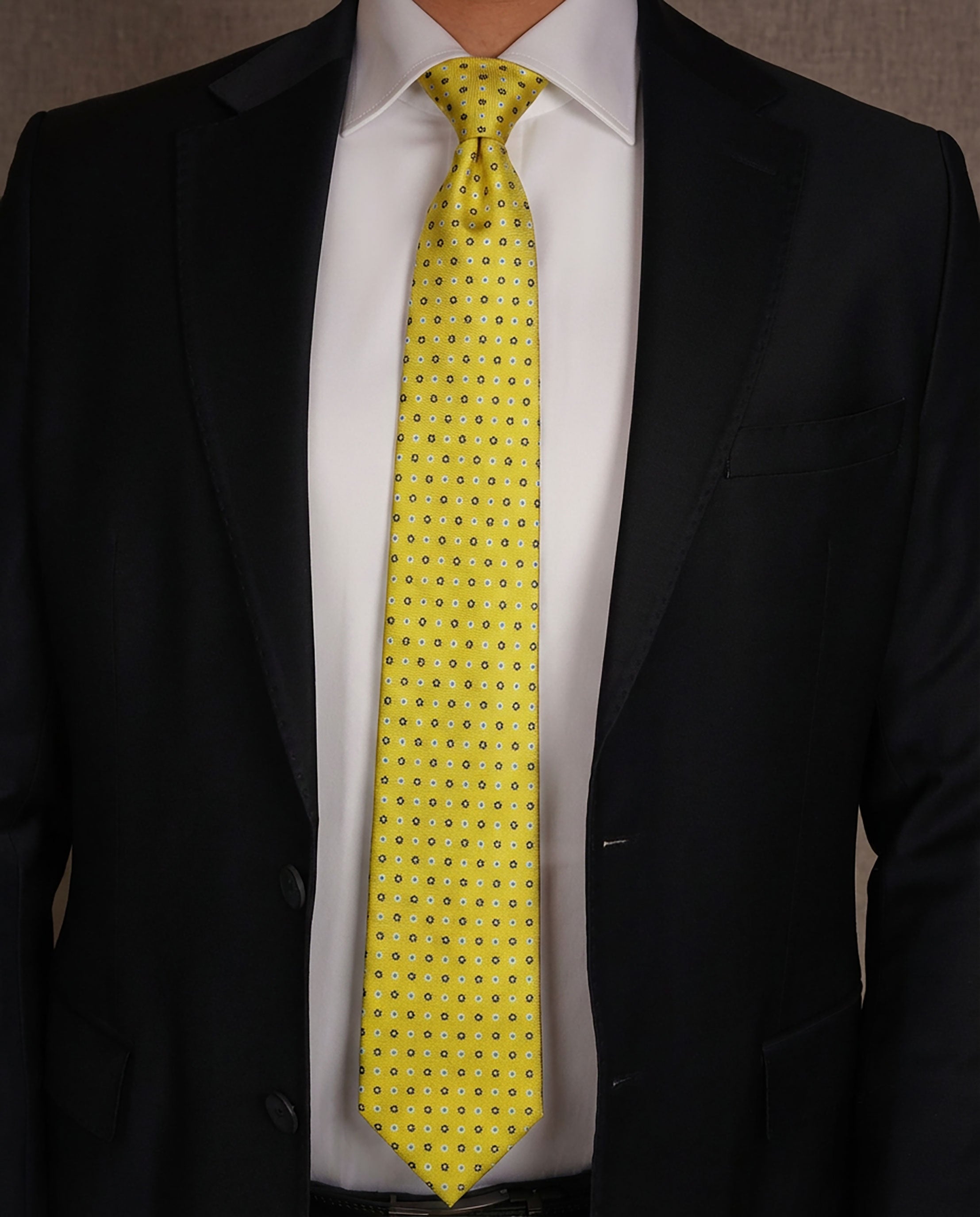 Premium Ready Tie