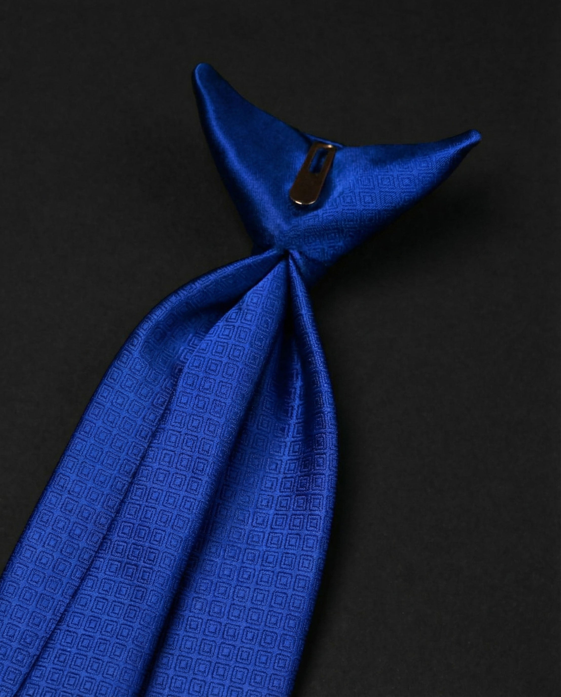Standard Ready Tie