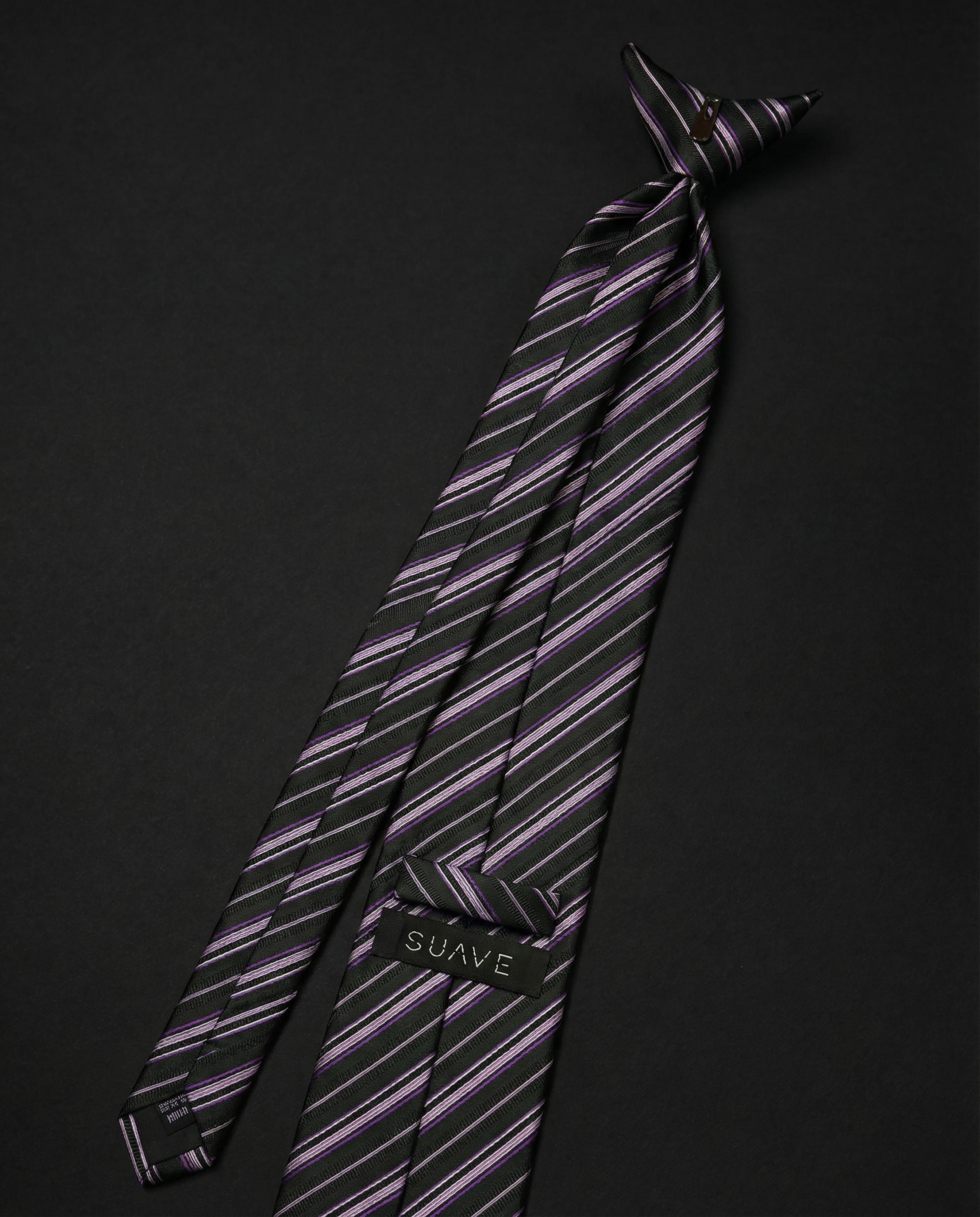 Standard Wide Ready Tie (49)