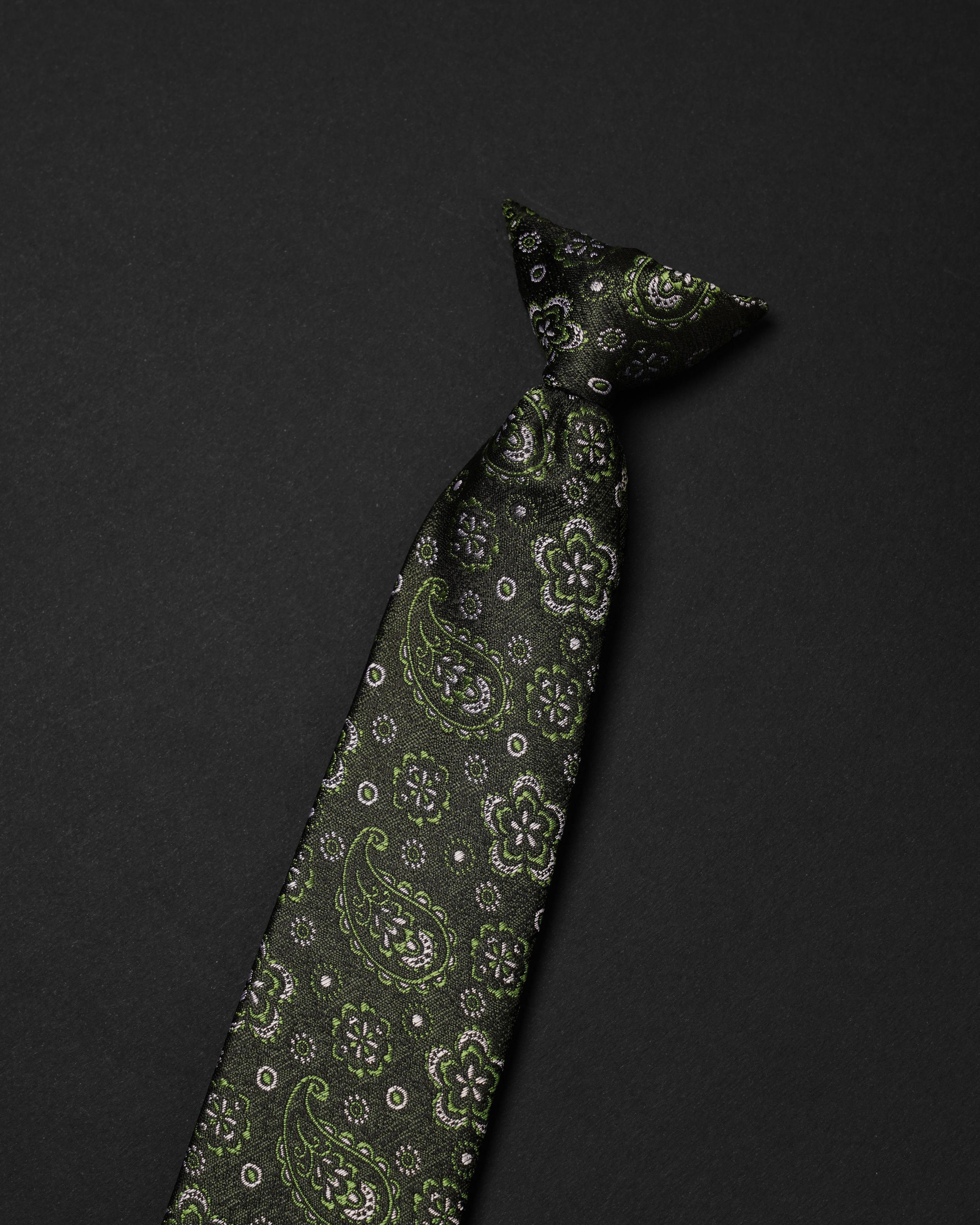 Standard Ready Tie