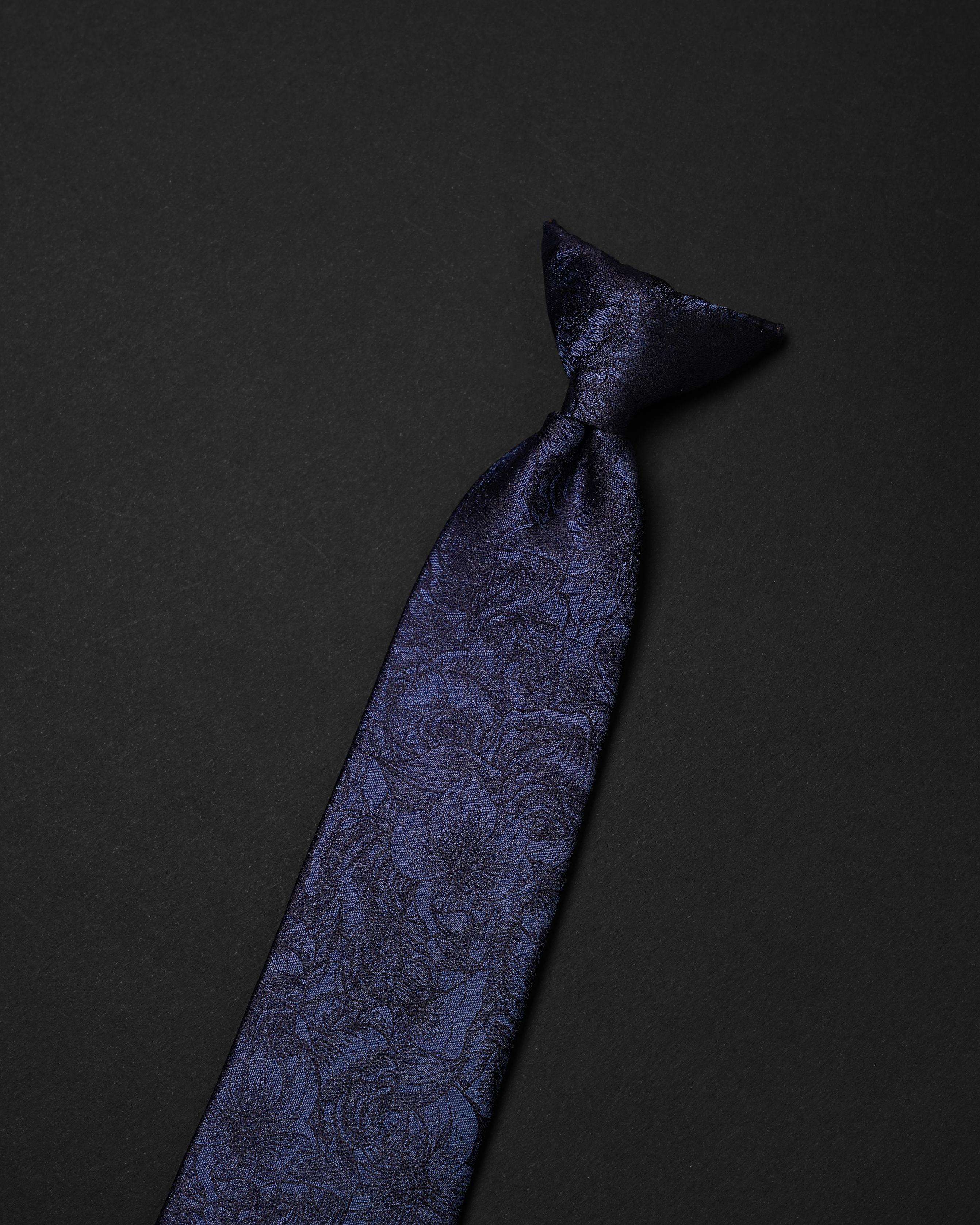 Luxury Ready Tie