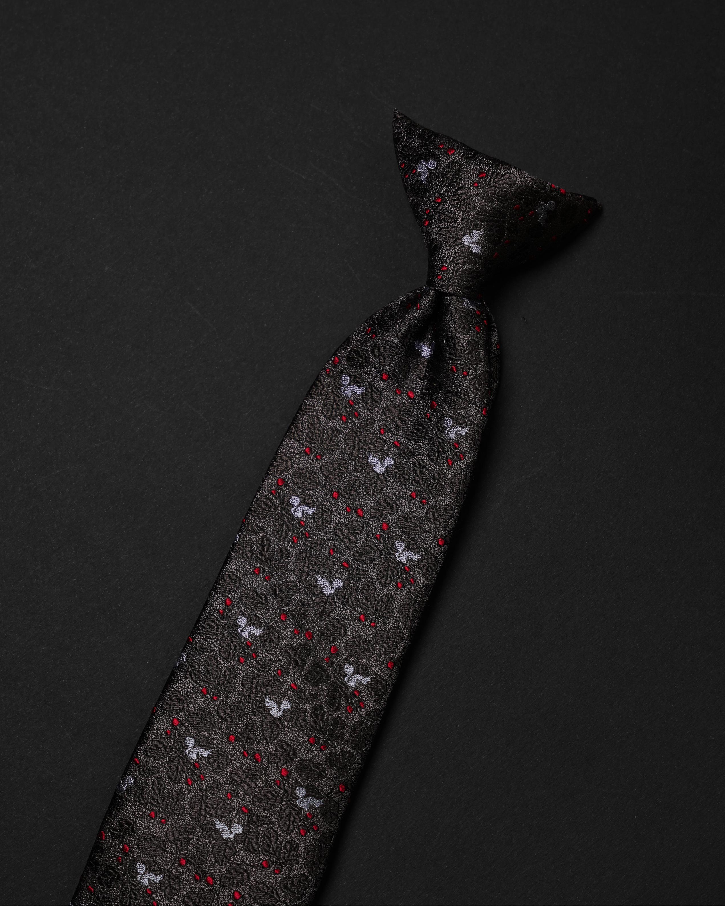 Luxury Ready Tie