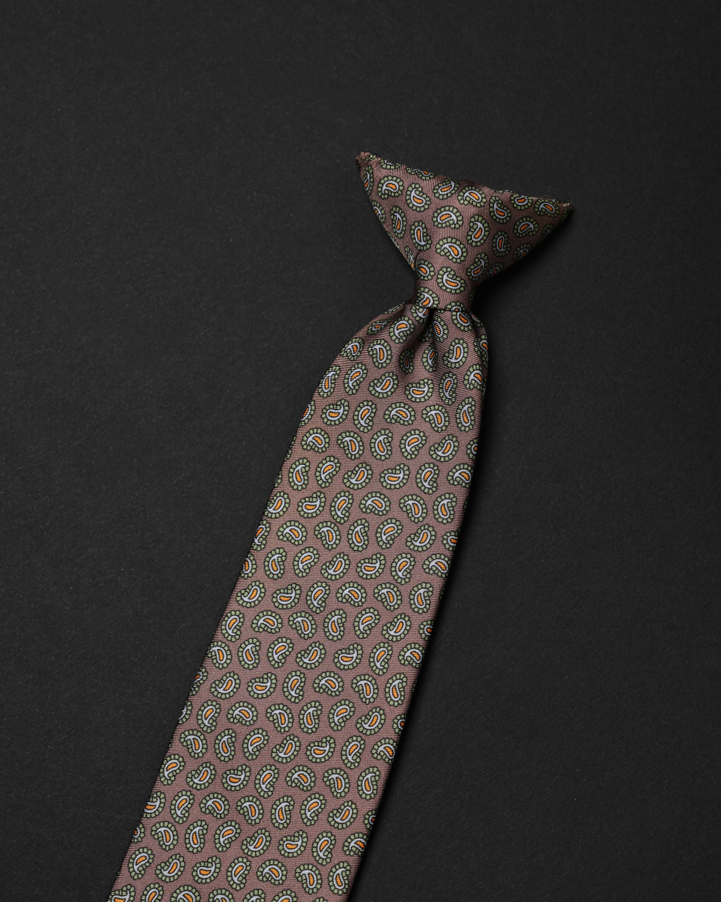 Premium Ready Tie