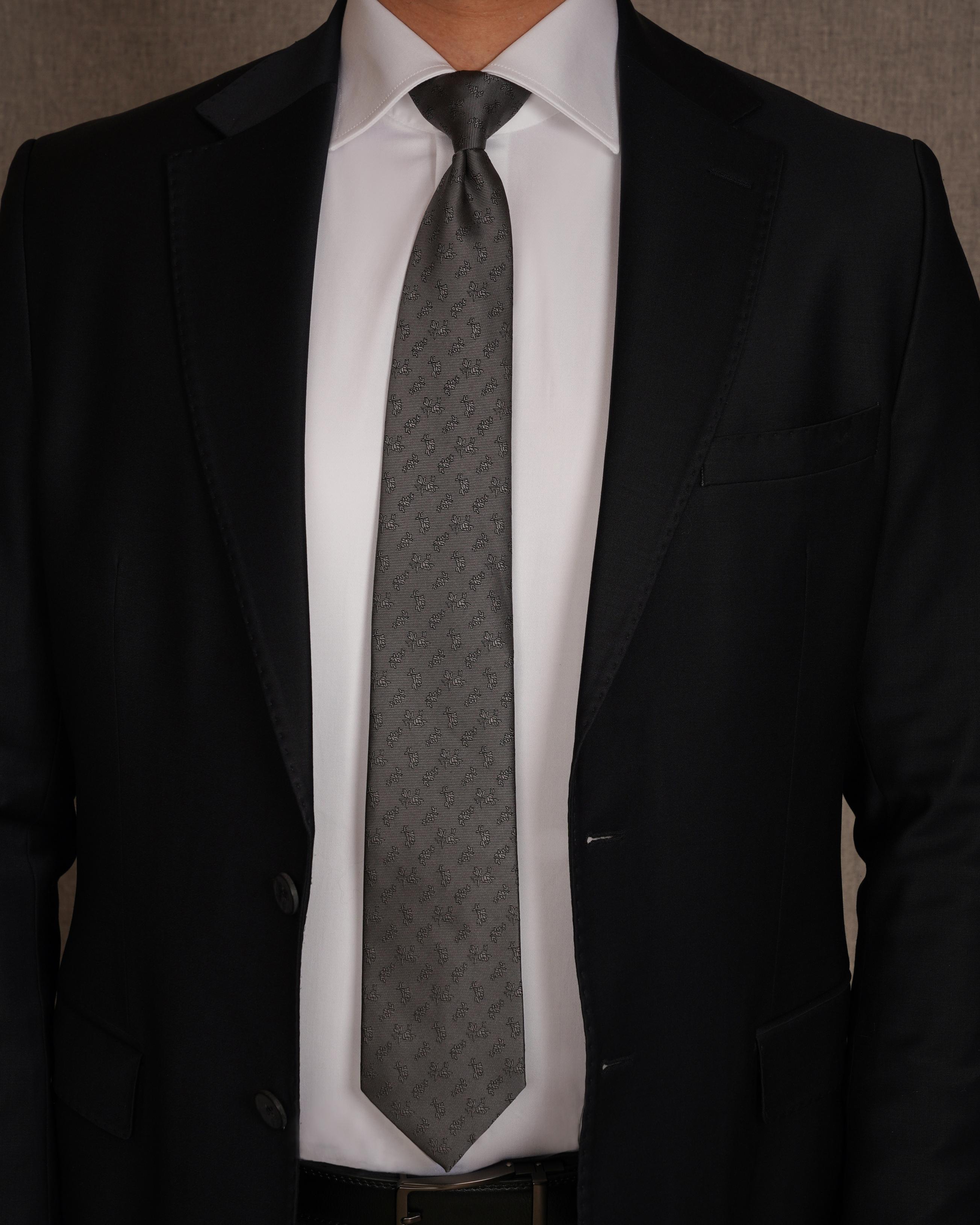 Standard Ready Tie